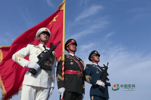 程誠儀仗隊(duì)女隊(duì)長，引領(lǐng)與榮耀的典范，程誠儀仗隊(duì)女隊(duì)長，引領(lǐng)風(fēng)尚，榮耀典范