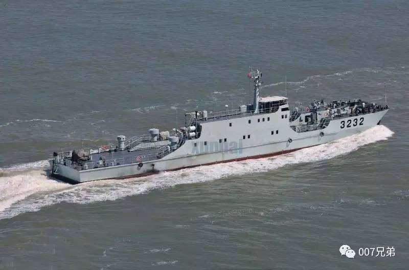 揭秘中國(guó)海軍的得力干將——074A型登陸艦，揭秘中國(guó)海軍的得力干將，074A型登陸艦戰(zhàn)力解析