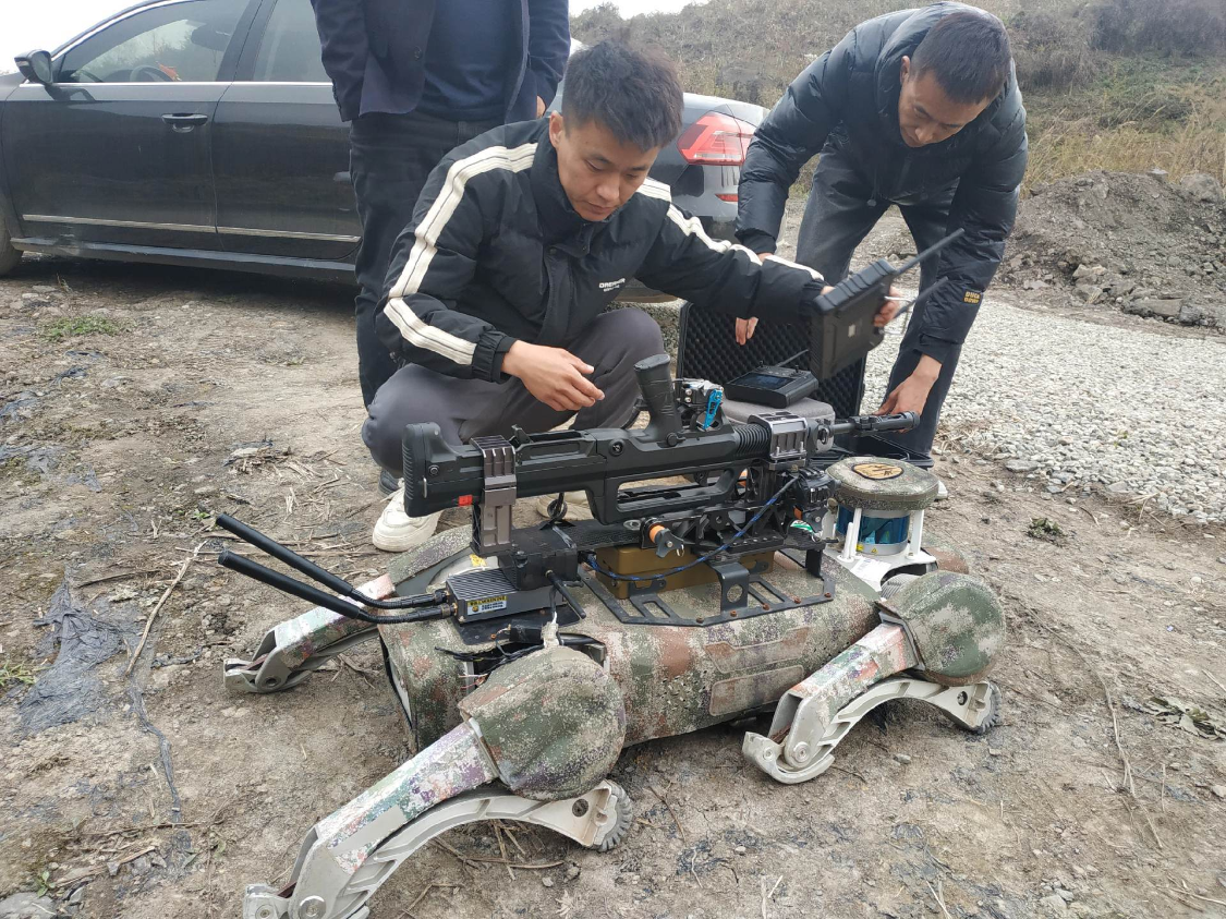 軍用重型防彈盾牌，保護(hù)戰(zhàn)士的生命線，軍用重型防彈盾牌，戰(zhàn)士的生命守護(hù)者