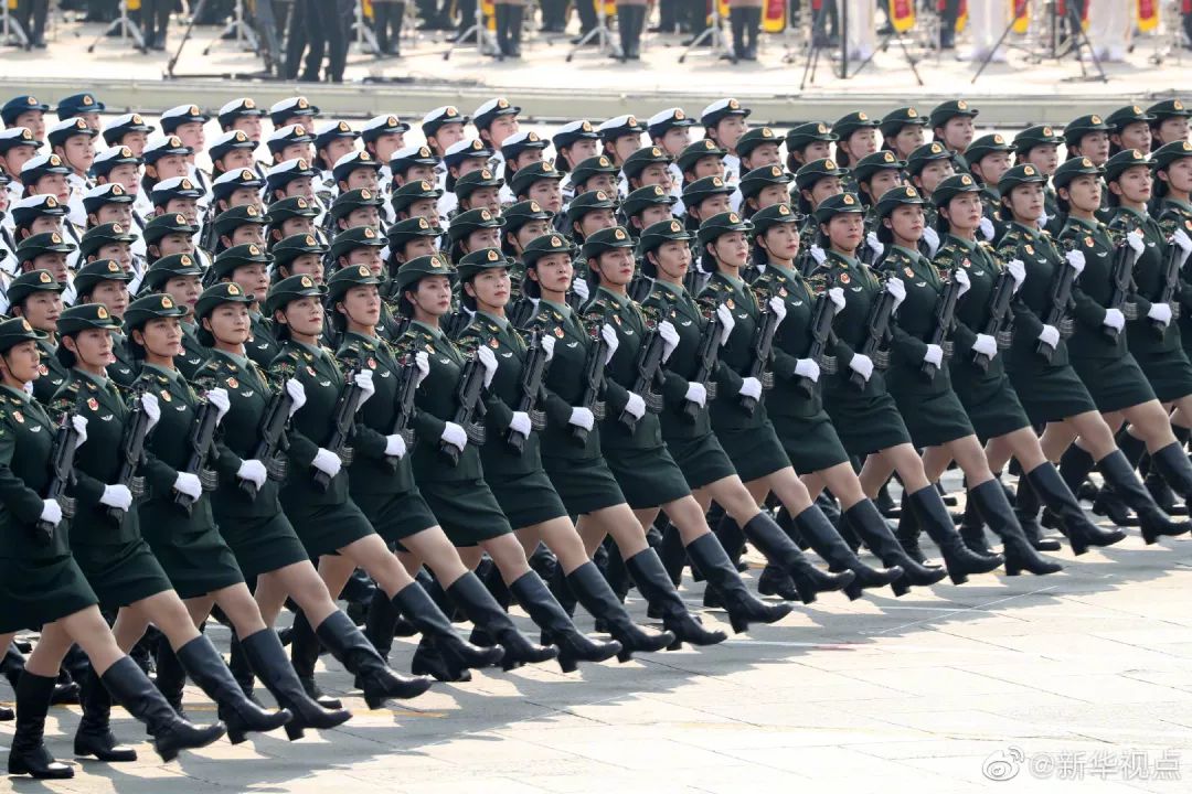 國慶閱兵女兵方隊視頻，展現(xiàn)新時代巾幗英雄風(fēng)采，國慶閱兵女兵方隊視頻，展現(xiàn)新時代巾幗英雄風(fēng)采閃耀閱兵場