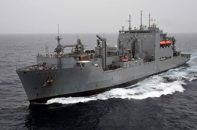 中國新型巨艦即將服役，引領海洋強國新篇章，中國新型巨艦引領海洋強國新篇章，即將服役！