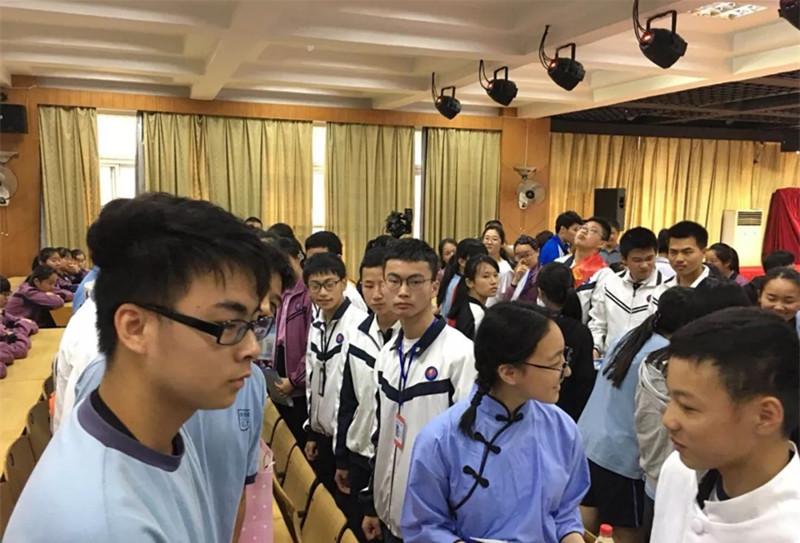 新澳門三中三6組免費(fèi)公開——探索與解析，澳門三中三最新6組數(shù)據(jù)解析與探索，免費(fèi)公開揭秘