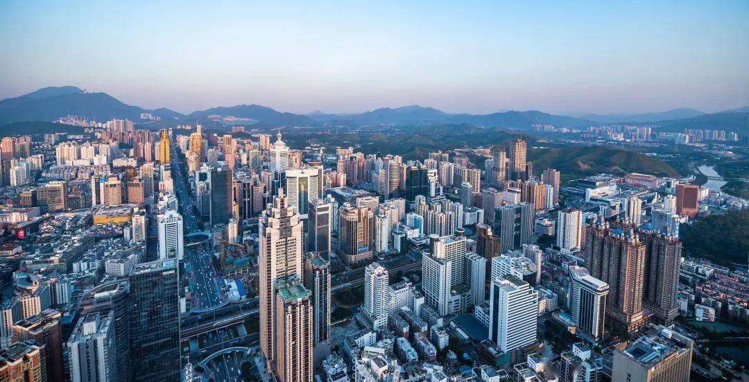 展望2025年，芳草地澳門資料網(wǎng)的發(fā)展與展望，2025年芳草地澳門資料網(wǎng)的發(fā)展展望