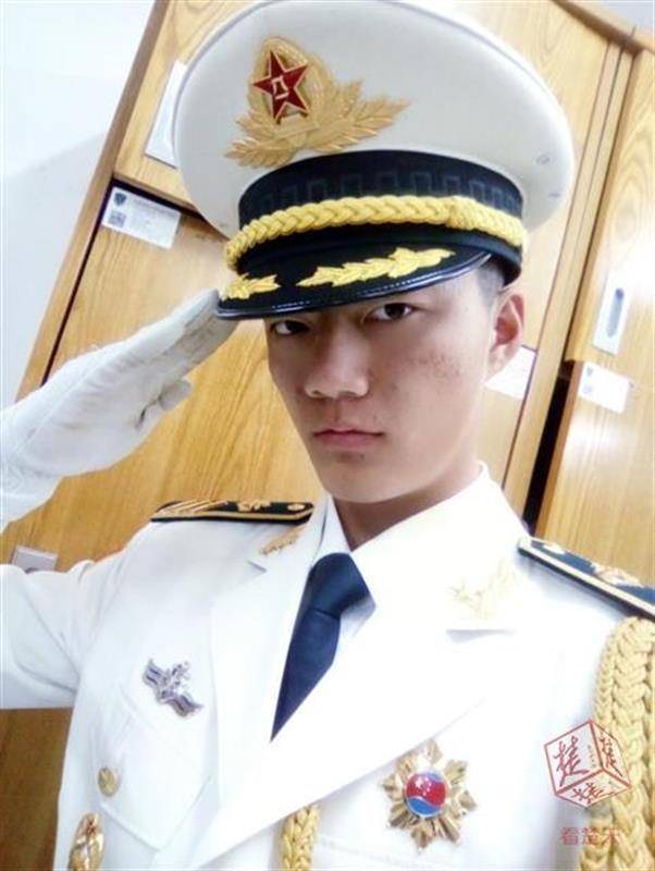 儀仗兵退伍后的后遺癥，關(guān)注與應(yīng)對，儀仗兵退伍后的后遺癥，關(guān)注與應(yīng)對策略
