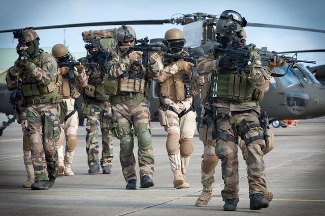 世界軍事強(qiáng)國前十排名2022，全球軍事力量概覽，全球軍事力量概覽，2022年世界軍事強(qiáng)國前十排名榜單