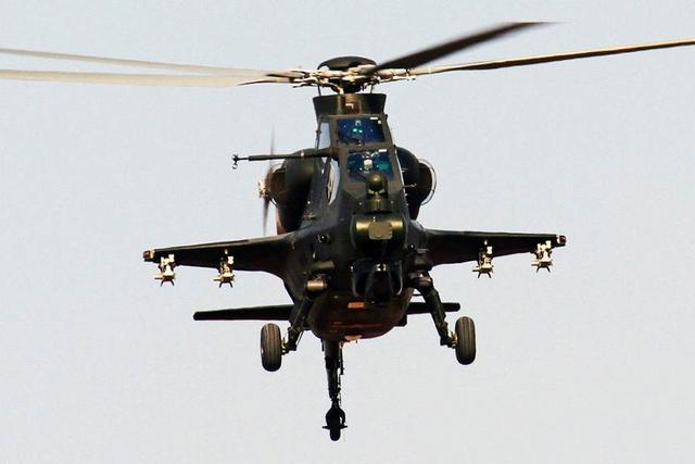 武直-19與阿帕奇，兩款武裝直升機(jī)的深度對(duì)比與解析，武直-19與阿帕奇武裝直升機(jī)，深度對(duì)比與解析