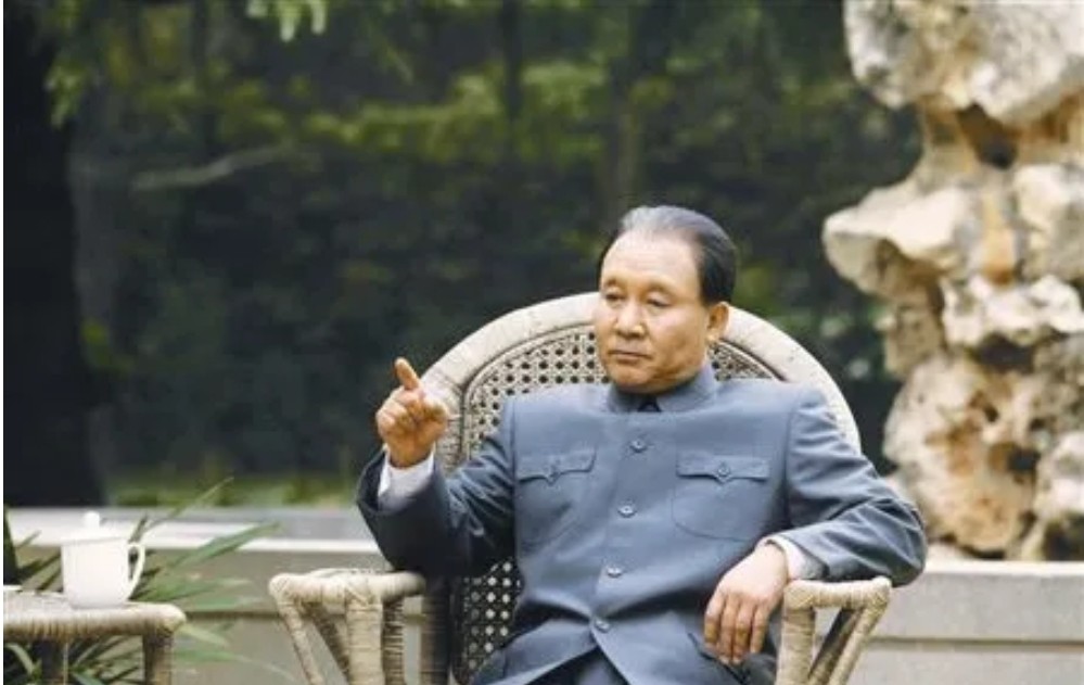 曾道道人資料免費(fèi)大全，探索個(gè)人經(jīng)歷與成就的奧秘，曾道道人資料大全，揭秘個(gè)人經(jīng)歷與成就奧秘