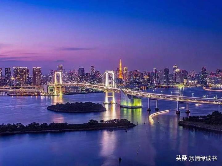 澳門正版精準(zhǔn)預(yù)測(cè)，探索未來(lái)彩票行業(yè)的機(jī)遇與挑戰(zhàn)，澳門正版預(yù)測(cè)揭秘彩票行業(yè)未來(lái)機(jī)遇與挑戰(zhàn)