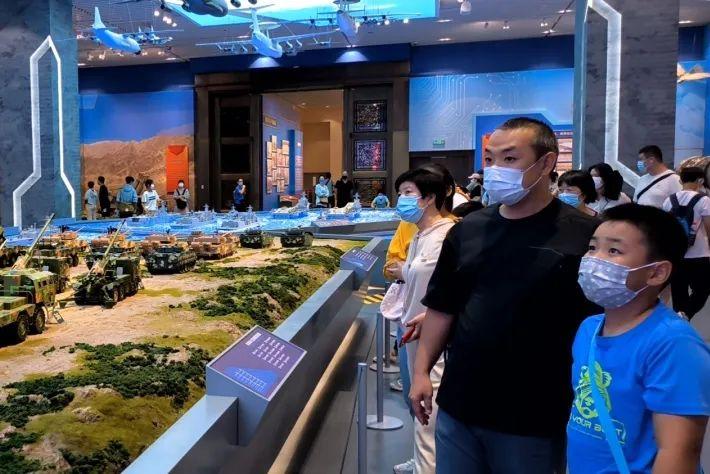 國防軍事網(wǎng)，探索軍事領(lǐng)域，傳遞國防力量，國防軍事網(wǎng)，探索軍事領(lǐng)域，展現(xiàn)國防力量