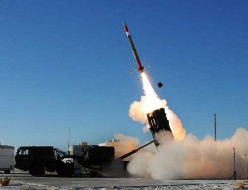 鳳凰衛(wèi)視軍情觀察室2024，深度解析全球軍事動態(tài)與未來趨勢，鳳凰衛(wèi)視軍情觀察室2024，全球軍事動態(tài)深度解析與未來趨勢展望
