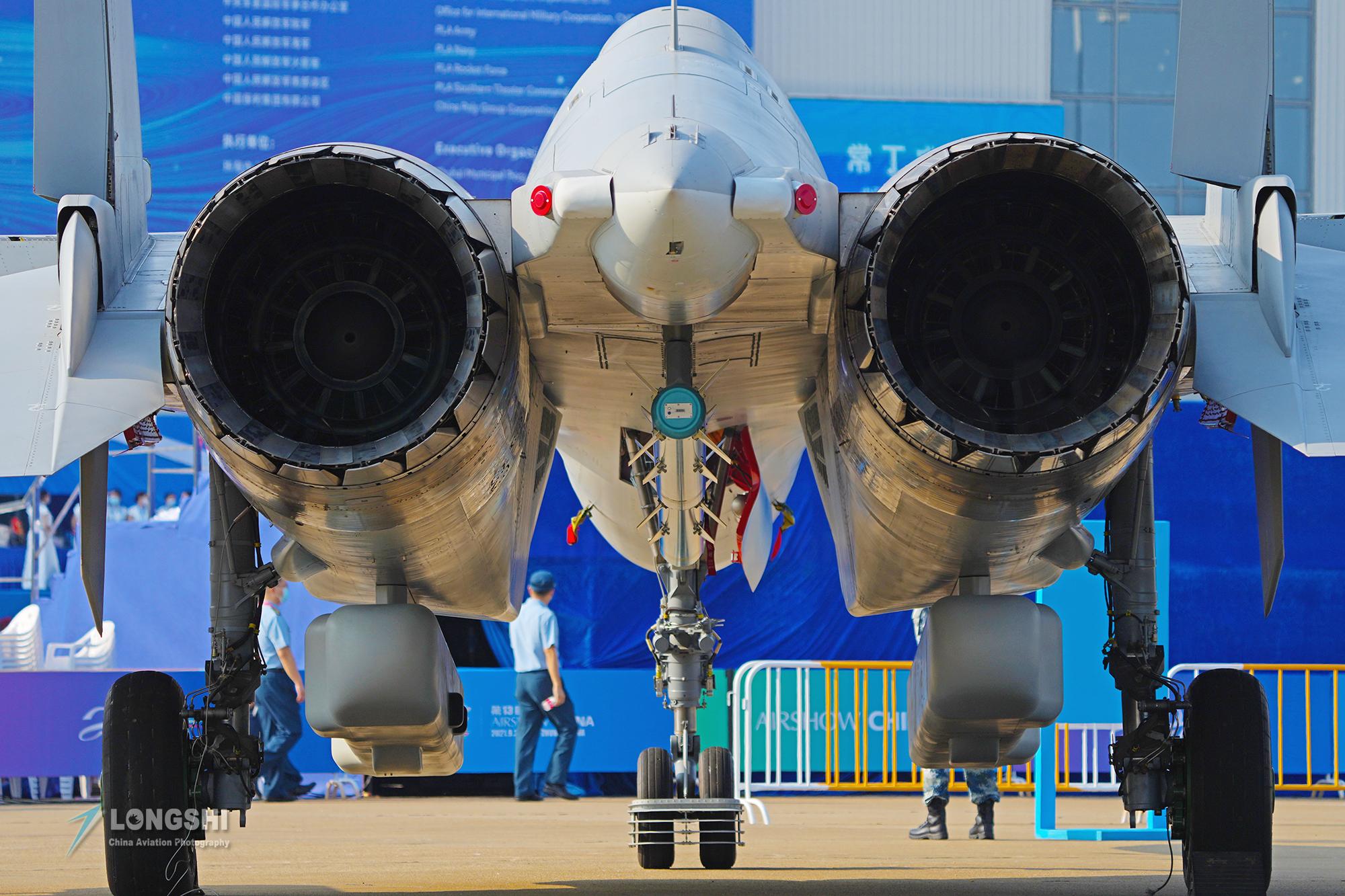 揭秘殲-16D電子戰(zhàn)飛機(jī)，空中電子戰(zhàn)領(lǐng)域的嶄新里程碑，揭秘殲-16D電子戰(zhàn)飛機(jī)，空中電子戰(zhàn)領(lǐng)域的全新里程碑