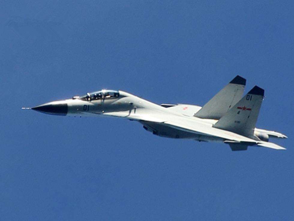 殲-11D戰(zhàn)斗機(jī)，中國空中力量的璀璨明珠，殲-11D戰(zhàn)斗機(jī)，中國空中力量的耀眼明珠