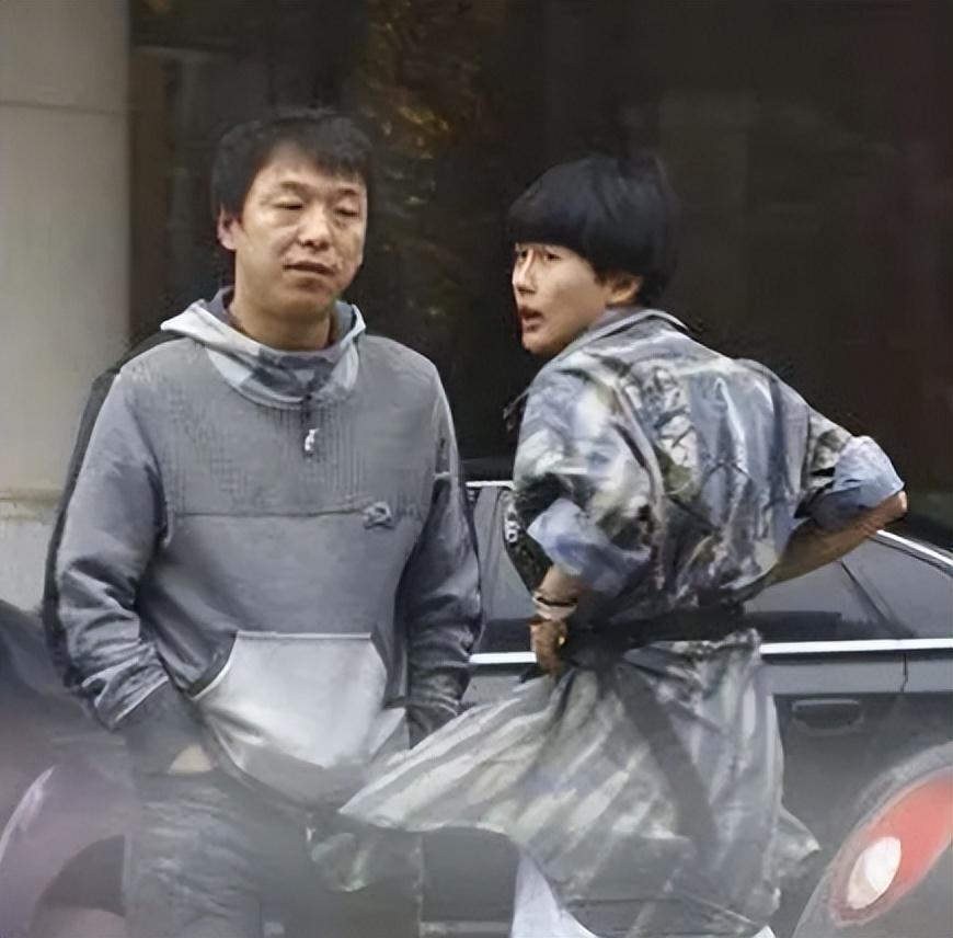 黃渤老婆的個(gè)人資料，揭秘背后的神秘面紗，黃渤老婆神秘面紗揭秘，個(gè)人資料顯示其非凡魅力