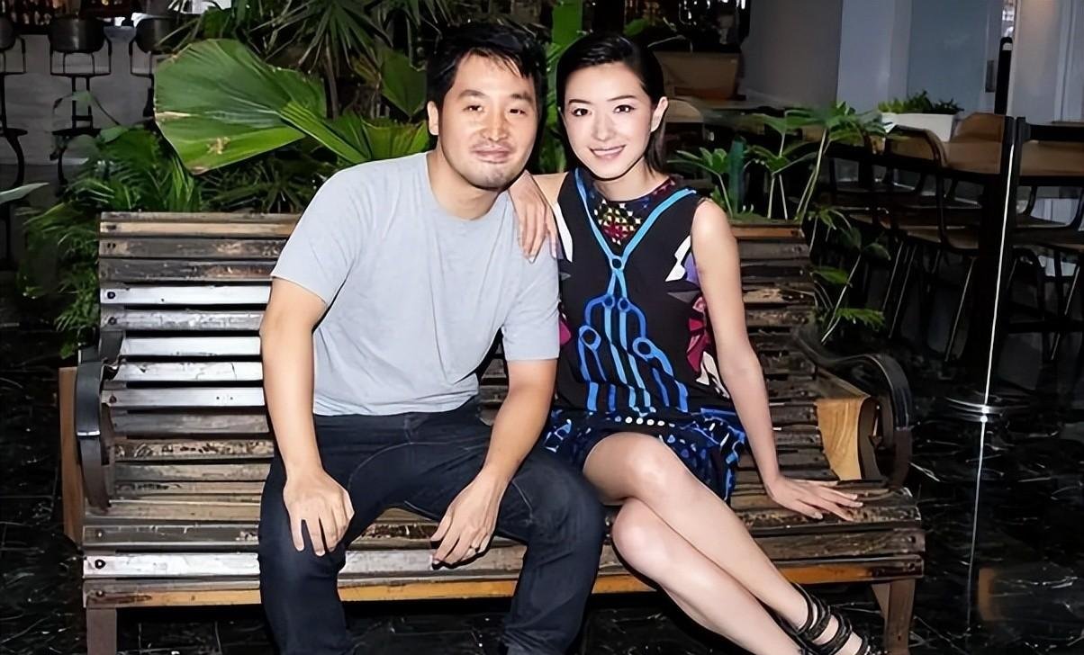 萬茜老公徐洪濤，揭秘兩人的世界與背后的故事，萬茜與徐洪濤，二人世界的背后故事揭秘