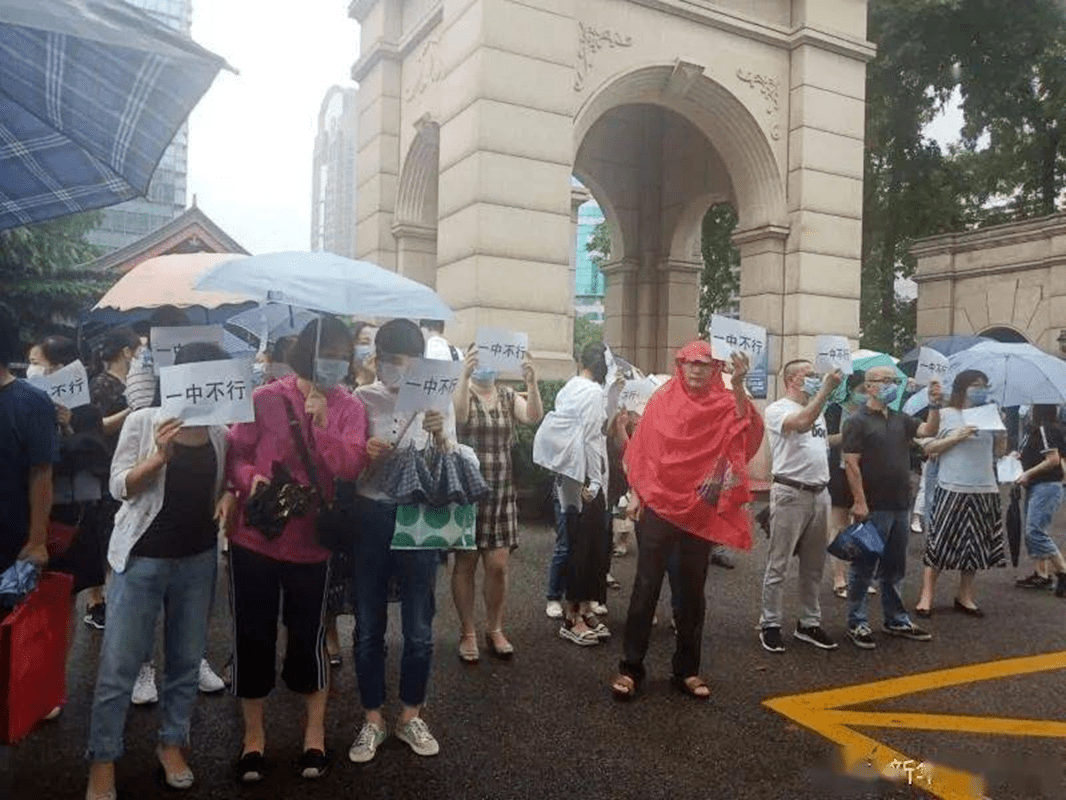 奧門一碼一肖一特一中，揭秘背后的秘密與獨(dú)特魅力，澳門特色文化揭秘，一碼一肖一特一中的獨(dú)特魅力與背后秘密