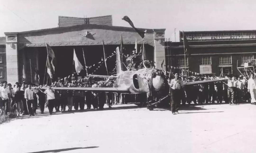 中國最可怕的戰(zhàn)機，殲-60的神秘面紗與視頻揭秘，揭秘中國頂尖戰(zhàn)機殲-60的神秘面紗與性能揭秘視頻