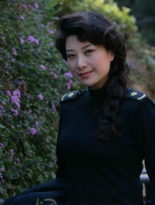 王靜演員個(gè)人資料，深度解析其生平、事業(yè)與成就，王靜演員生平、事業(yè)與成就深度解析